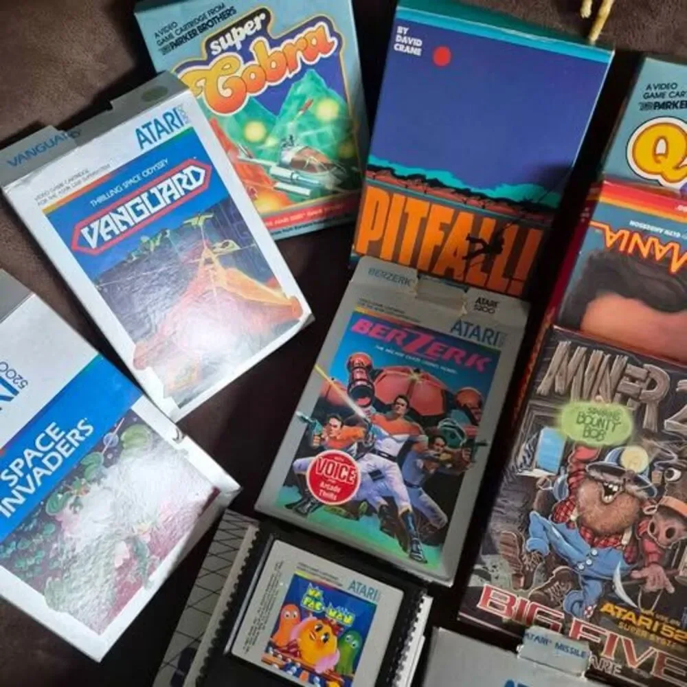 Atari 5200 SuperSystem Console w/ Games & Controllers and 14 games
